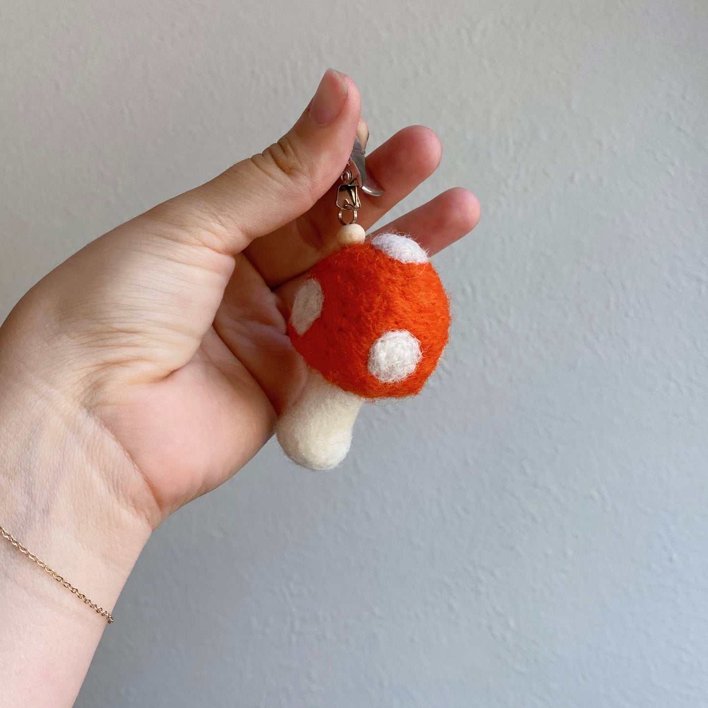 Mushroom Reusable Clip-On Oil Diffuser