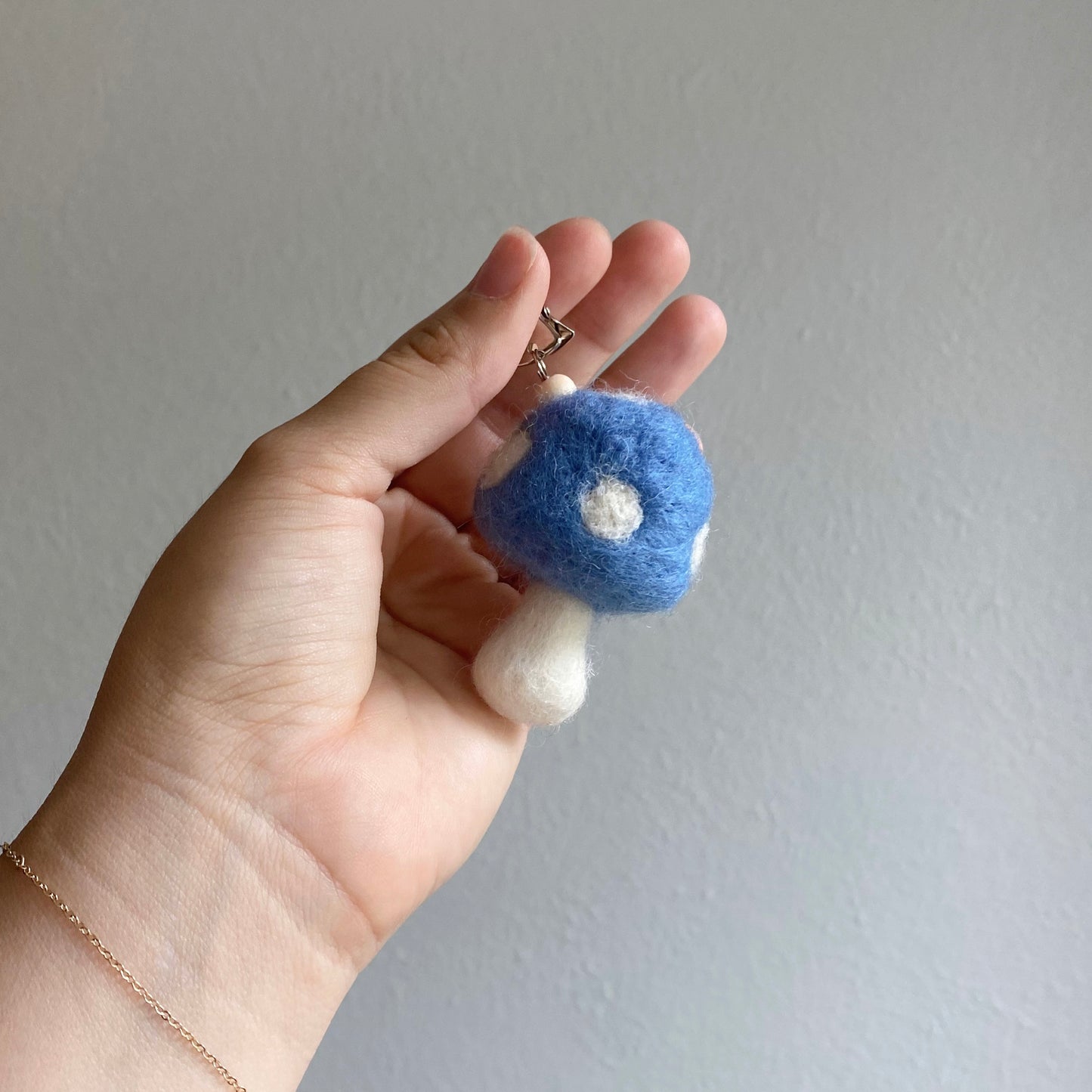 Mushroom Reusable Clip-On Oil Diffuser