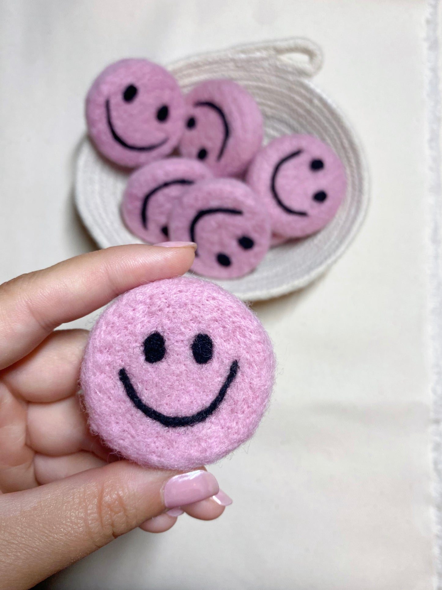 Smiley Face Reusable Oil Diffuser